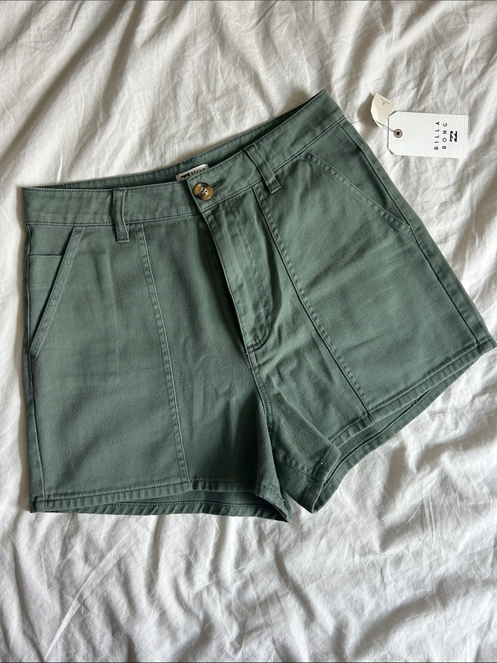 NWT Billabong 100% cotton olive shorts size 27